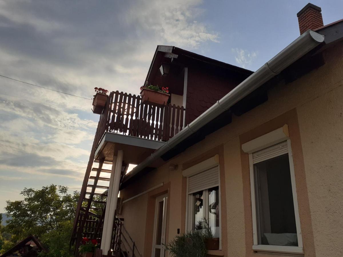 Appartement Miklai Haz à Szigliget Extérieur photo