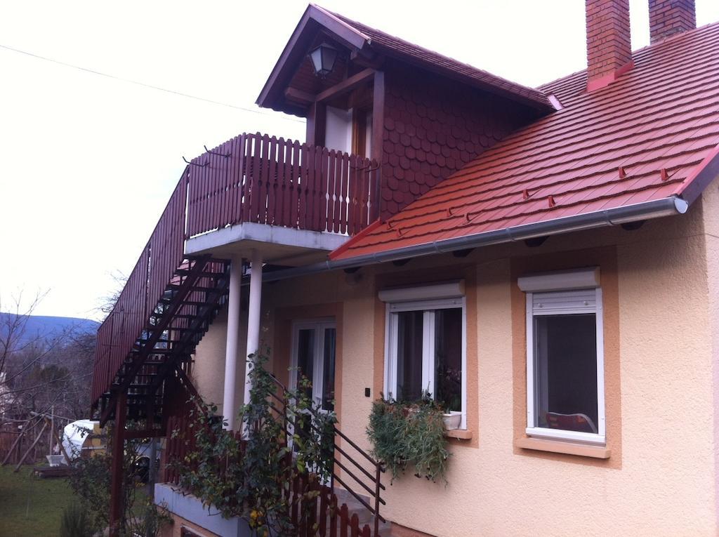 Appartement Miklai Haz à Szigliget Extérieur photo